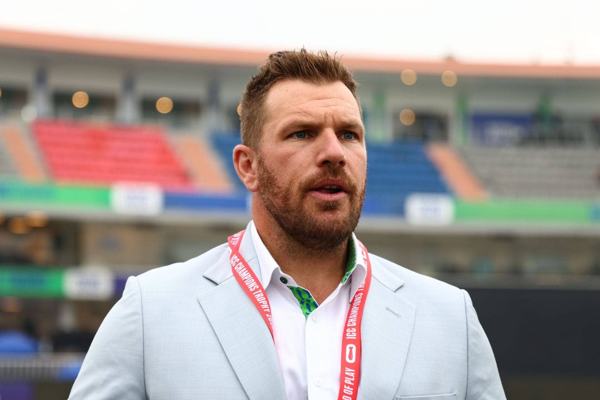 Pooran's Batting Struggles: Too Much Grip, Not Enough Hits!