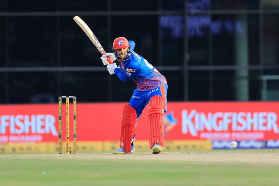 IPL 2026: RCB vs DC - The Epic Clash at Chinnaswamy!