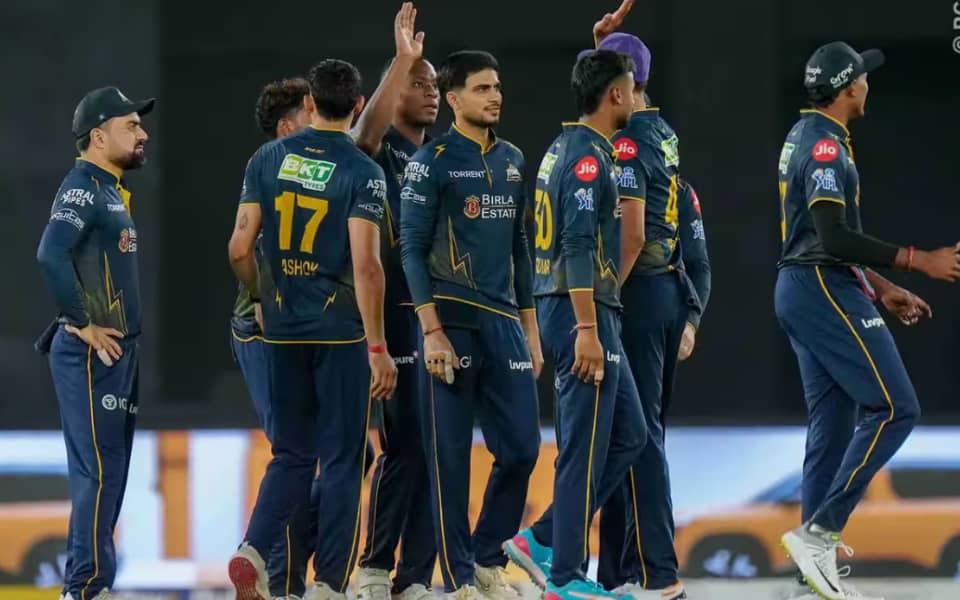 IPL 2026: KKR Faces Tough Loss Against GT in Match 25