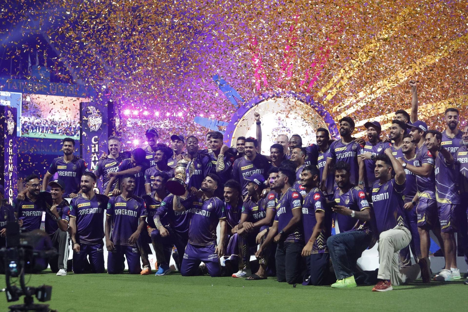 KKR ki jeet ka jashn: Aankhein bhari, dil khushi se bhara!