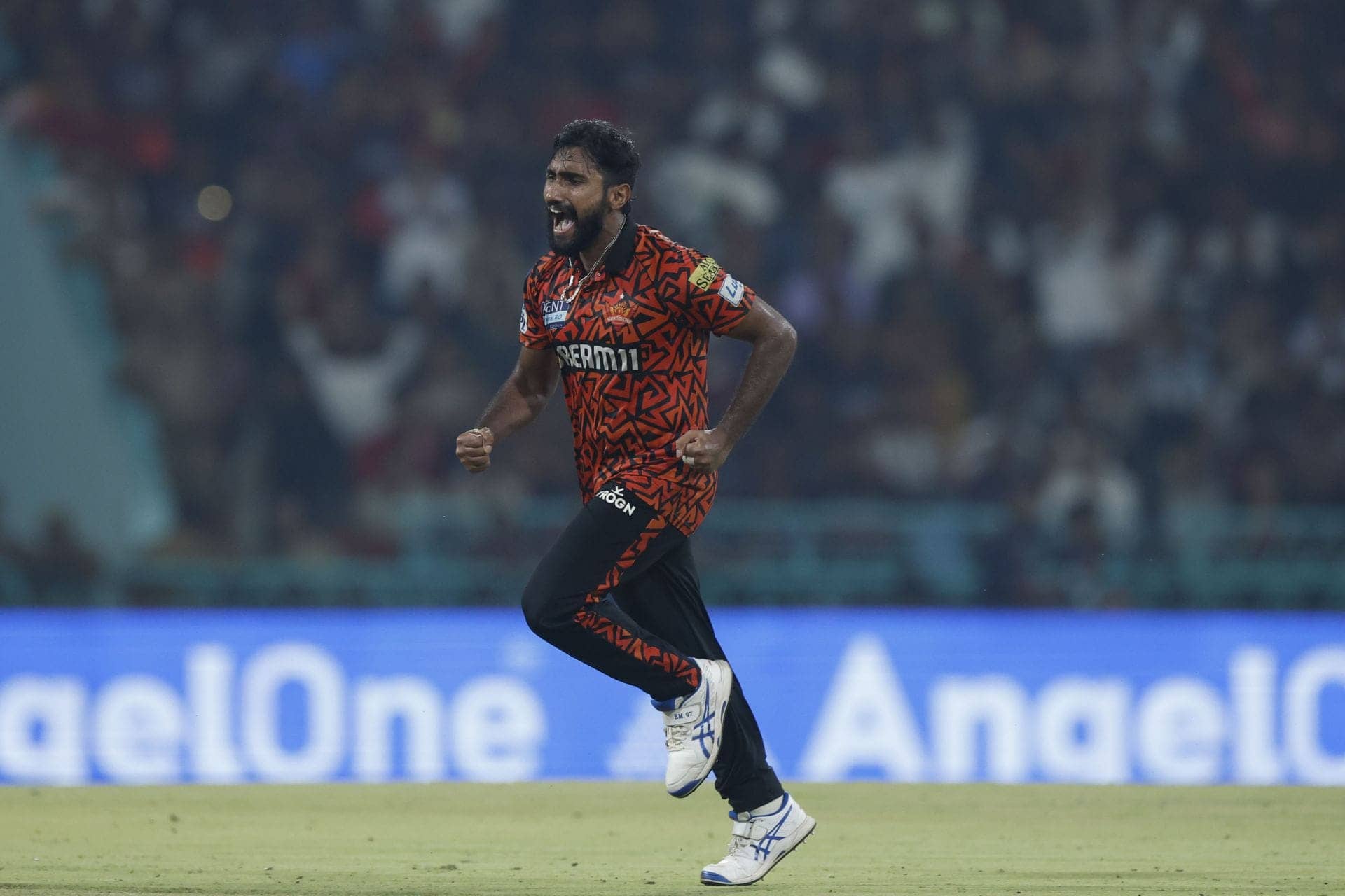 Eshan Malinga delivers a knockout to David Miller in IPL 2026