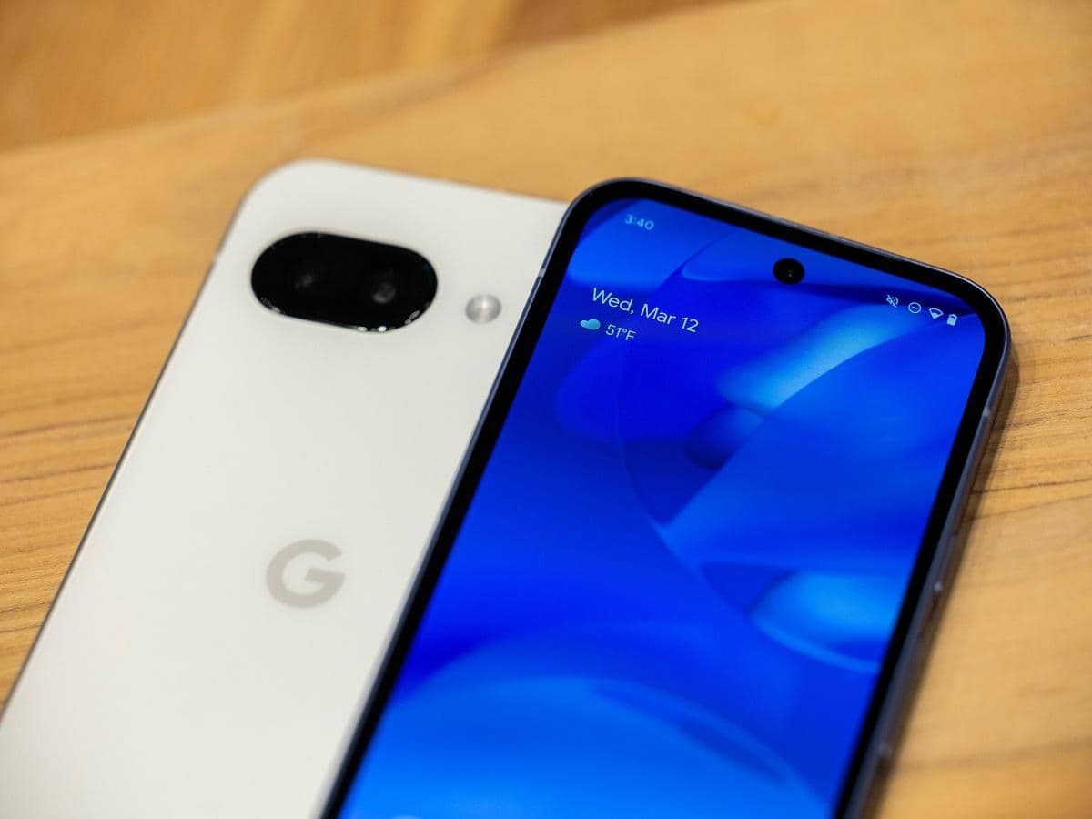 Google Pixel Users Experience Battery Drain After Update Drama