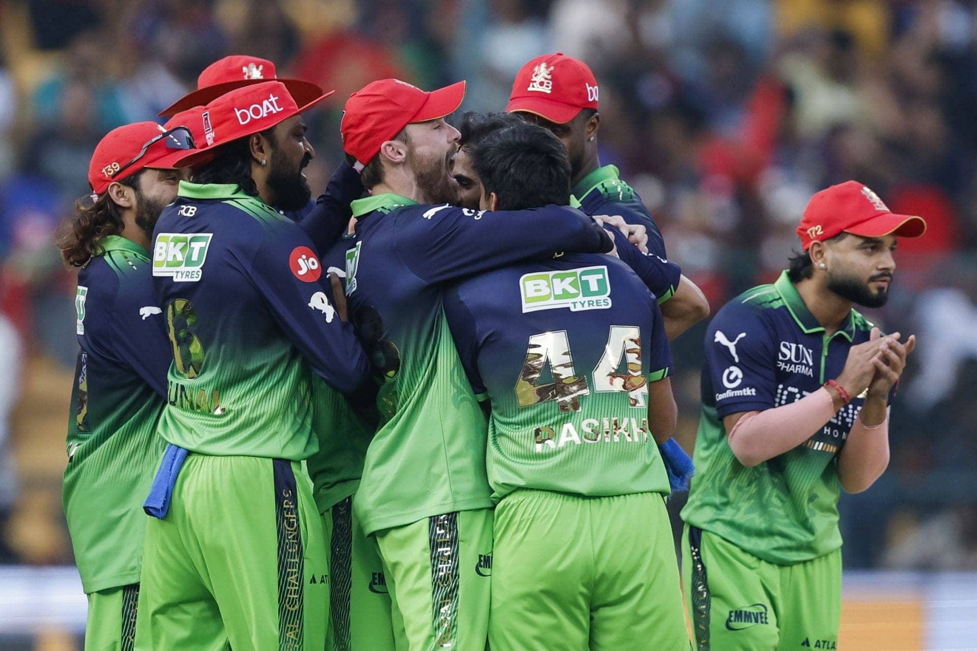 Aakash Chopra ki shayari: Bethell ka wapas aana hai zaroori?