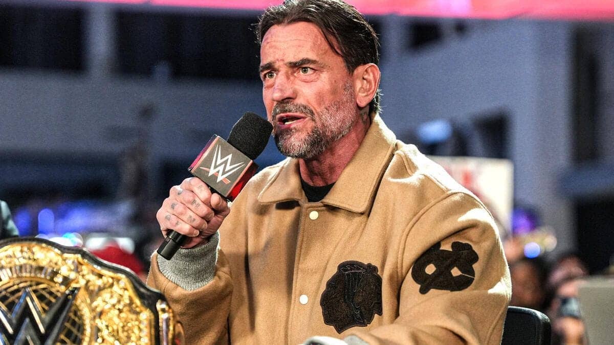 CM Punk's Enchanted Duel with a Fan at WrestleMania Weekend