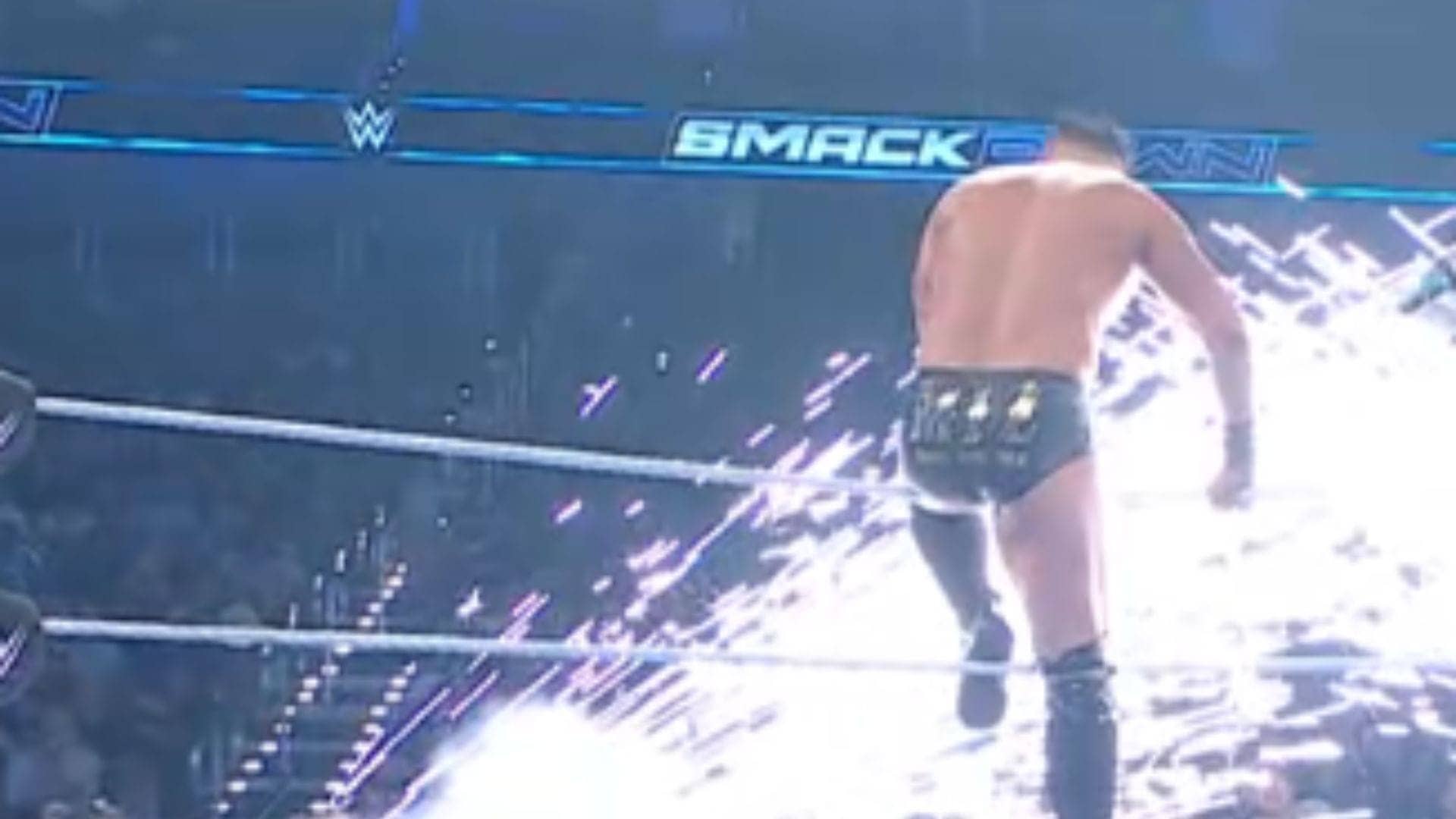 Miz Ki Shakal Pe Aayi Aag, WWE SmackDown Mein Drama Chhaya