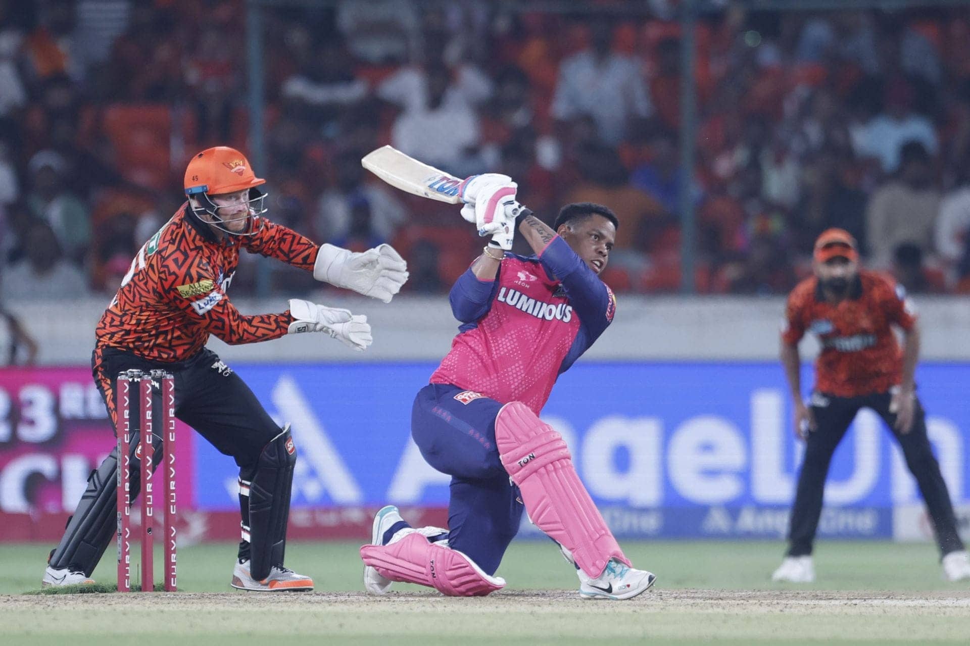 Rajasthan Royals vs Sunrisers: A Magical IPL Showdown Awaits