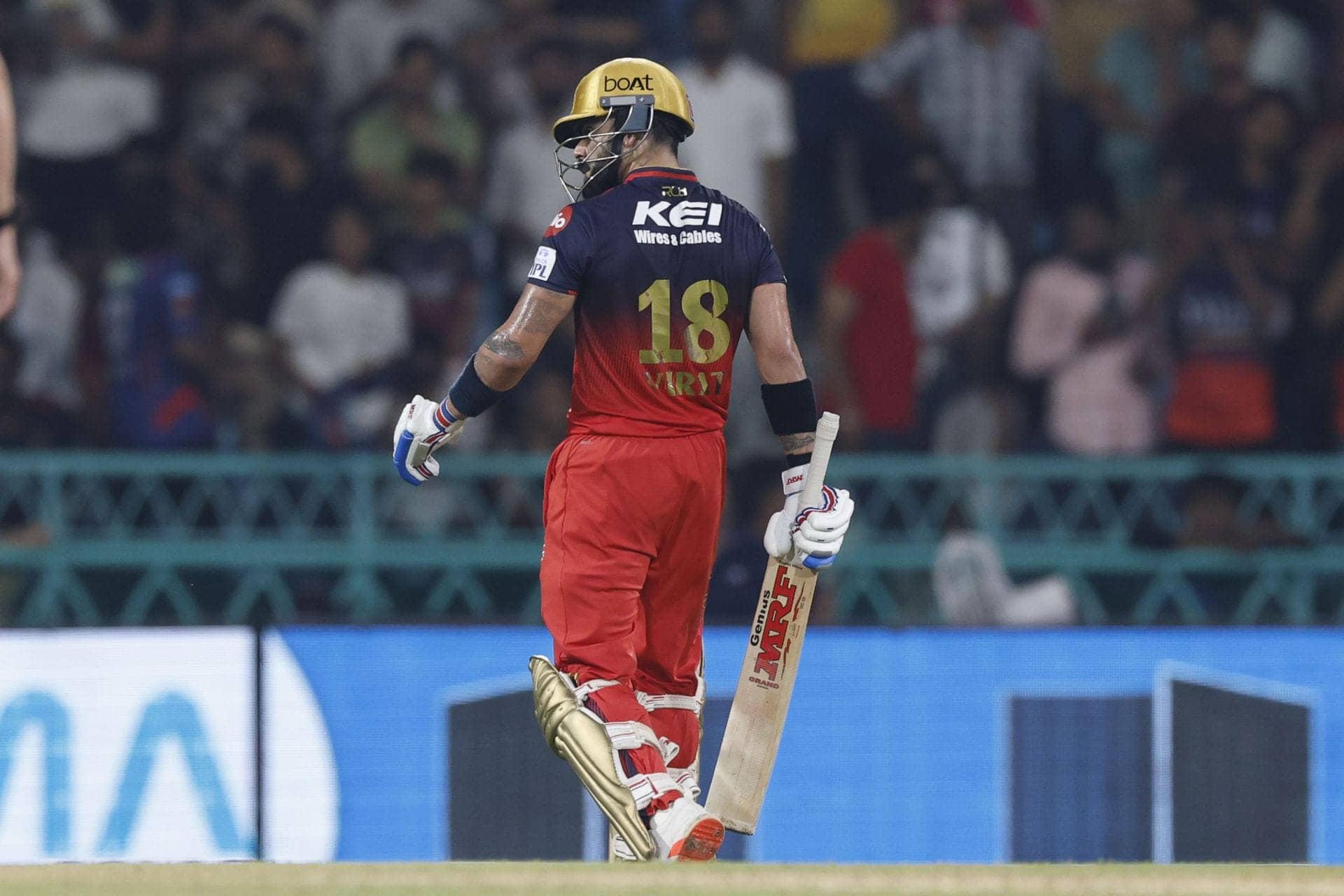 Kid's Heartbreak: Misses Kohli's Autograph in IPL 2026