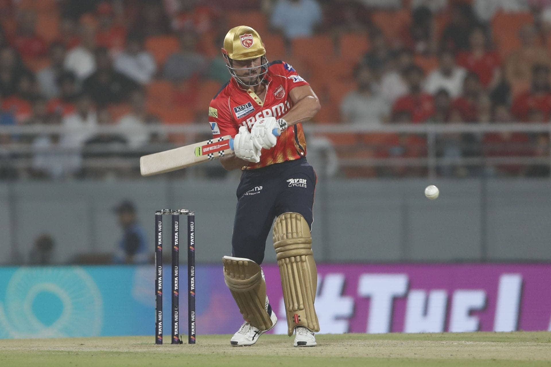 Marcus Stoinis Unleashes Sixes on Jofra Archer in IPL 2026