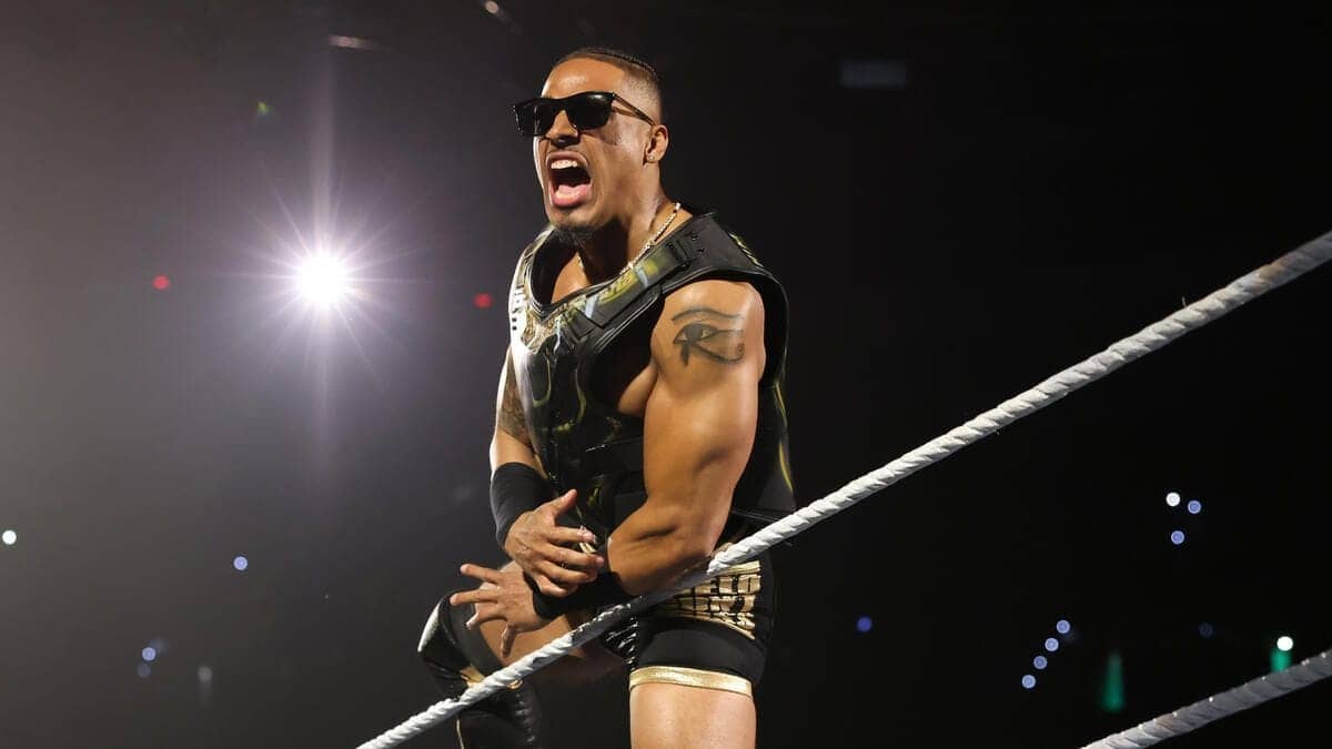 Carmelo Hayes teases fans with message after SmackDown absence