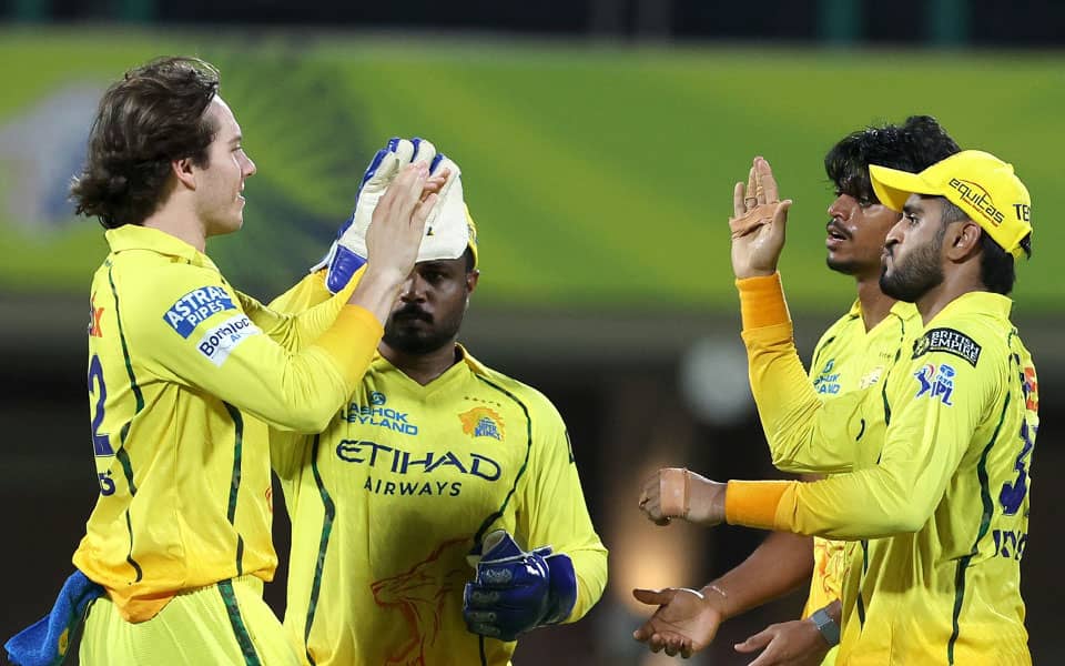 CSK vs MI: A Hilarious Cricket Showdown at IPL 2026