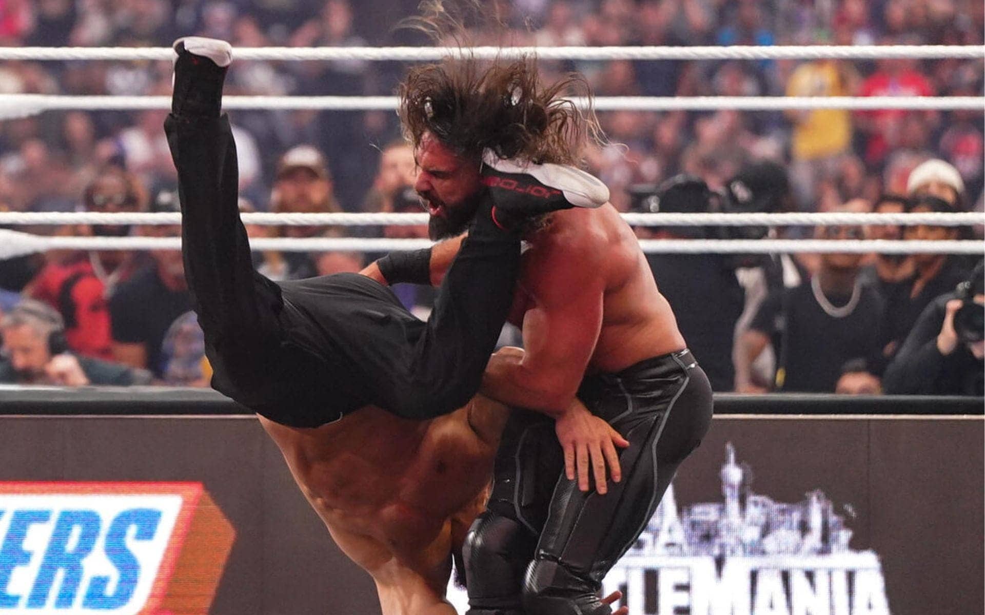 Bron Breakker's WrestleMania Blunder Gifts Seth Rollins a Shiner