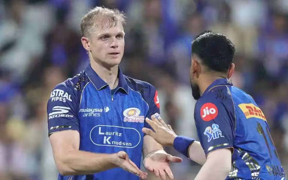 Mumbai Indians Triumph Over Lucknow Super Giants in Style