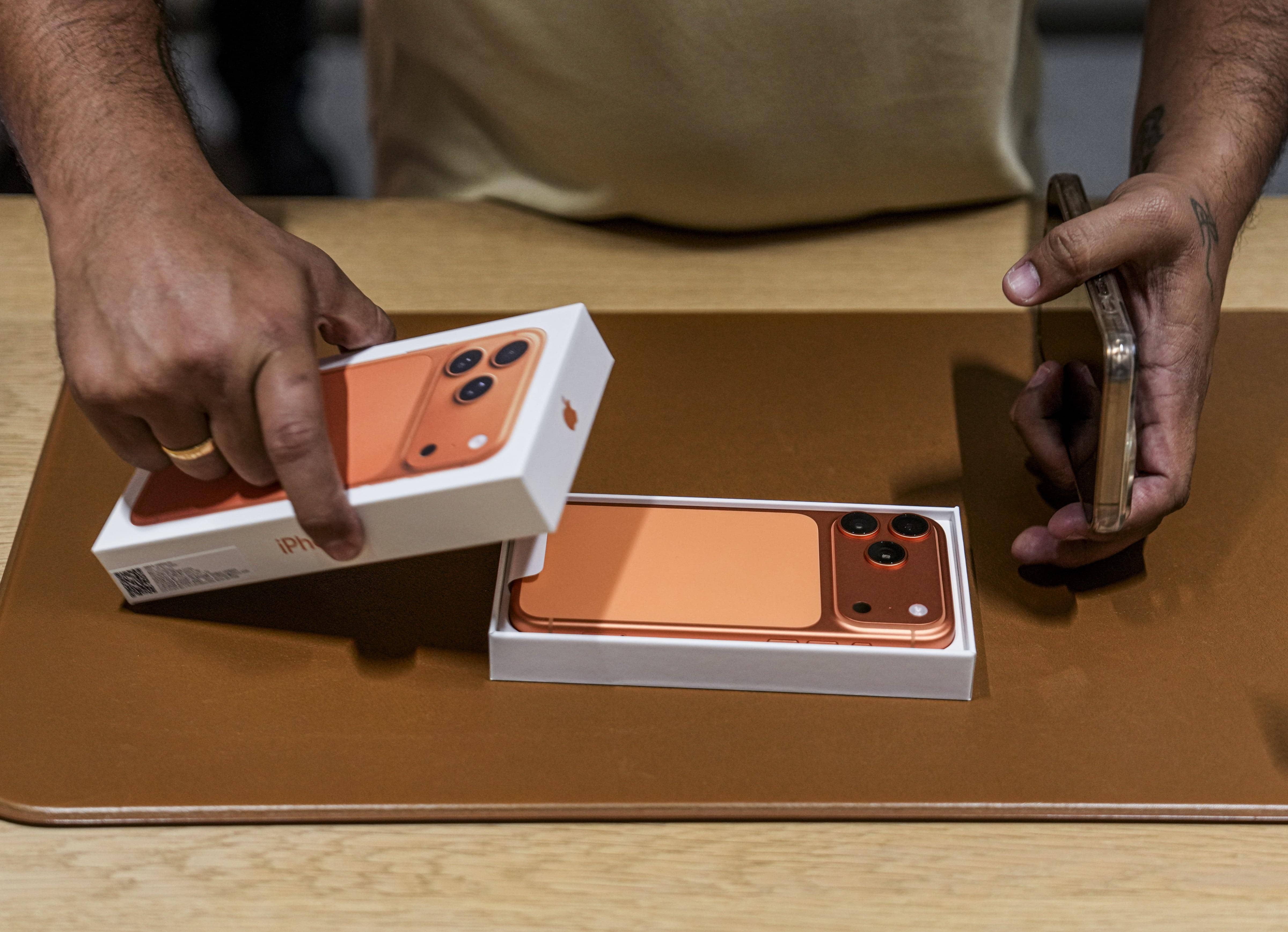 Apple's iPhone 18 Pro: The Best Upgrades You Won't Believe!