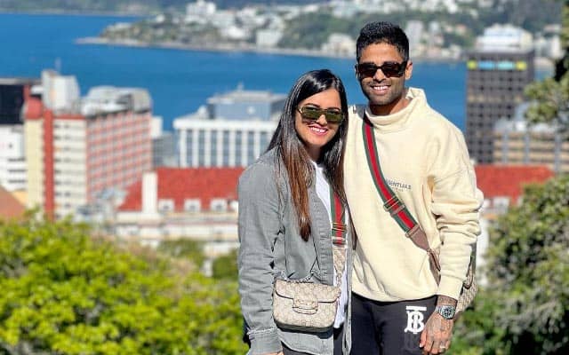 Suryakumar Yadav ki zindagi mein chhoti si khushi aayi