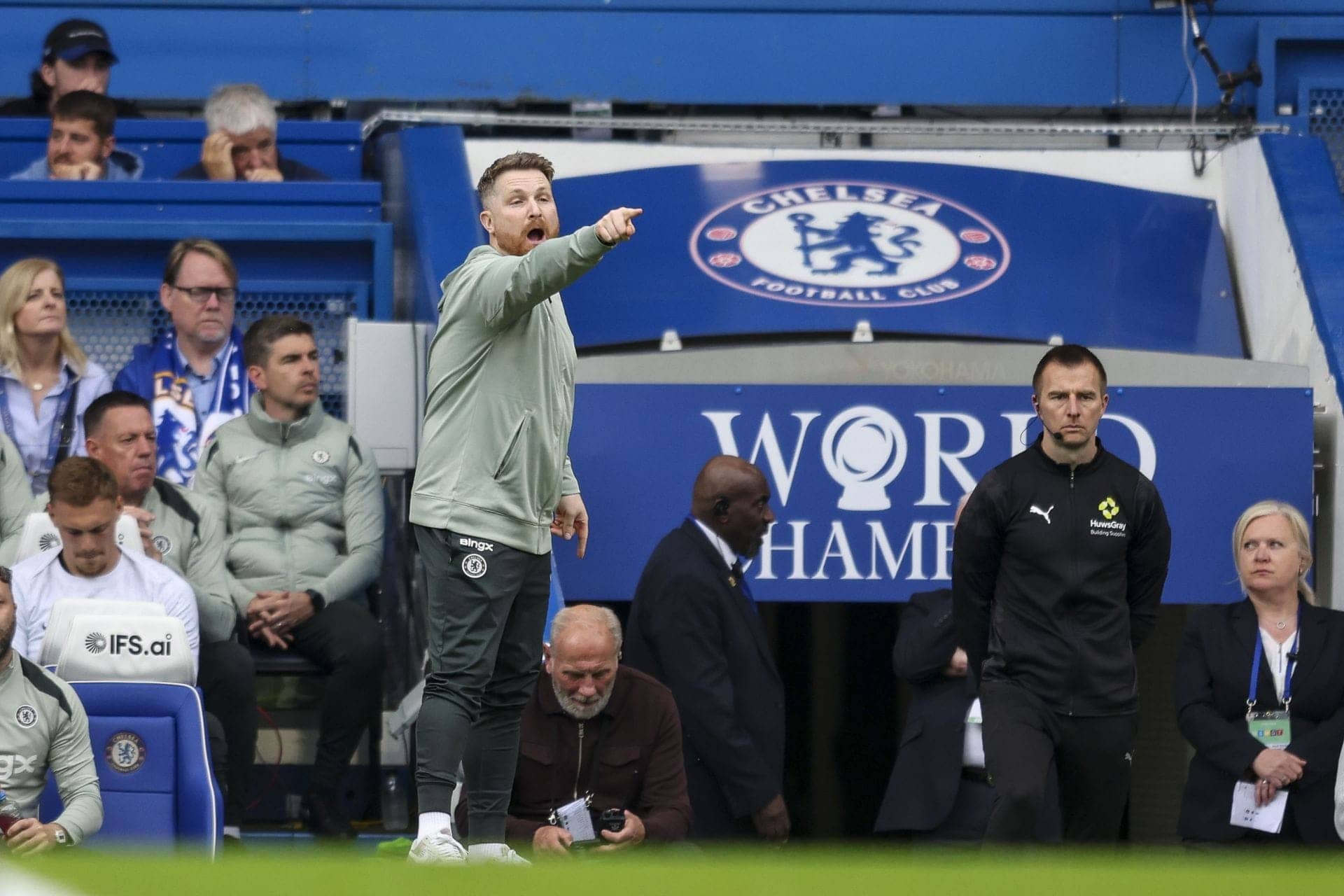 Chelsea Gears Up for Liverpool Clash Without Key Stars