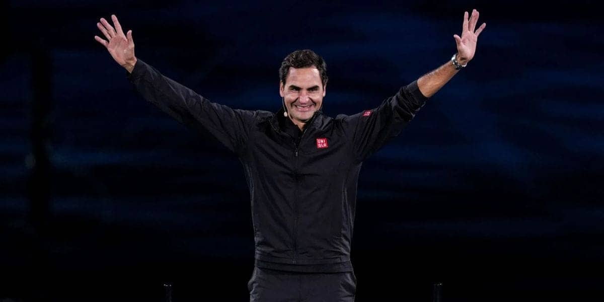 Roger Federer ka Tennis Me Wapas Aana, Sneakers Aur Drama!
