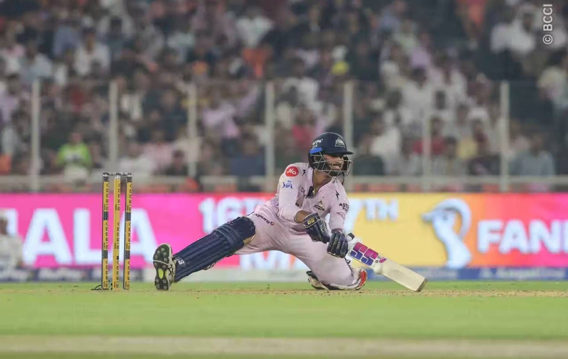 Gujarat Titans ki dhamakedar jeet, SRH ka chakkar khatam!