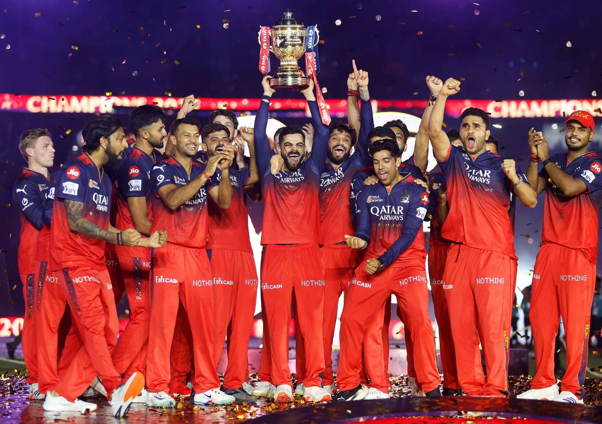 RCB ne KKR ko hara kar IPL 2026 playoffs ki taraf kadam badhaya!