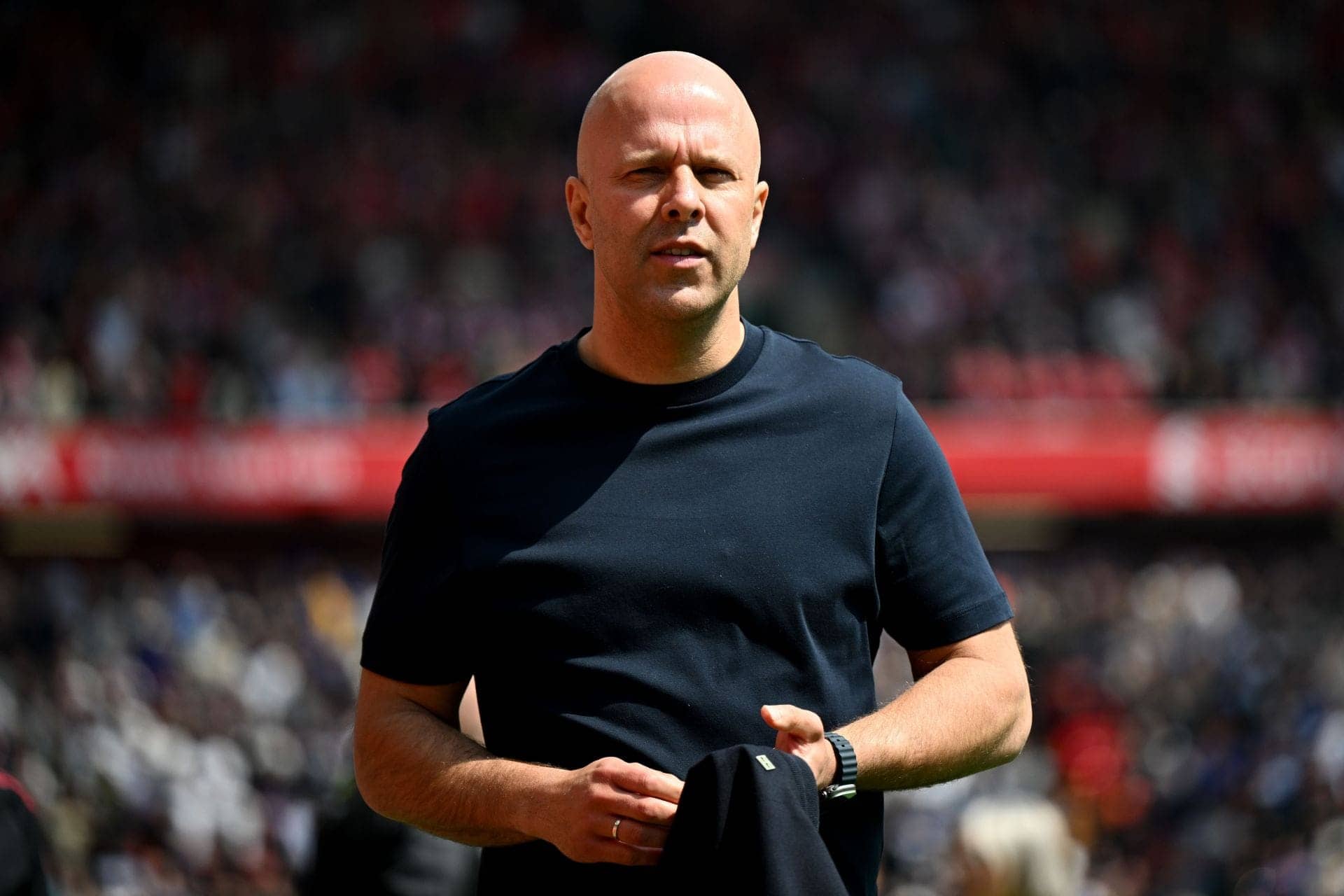 Arne Slot Thinks Arsenal is Set to Win the Premier League