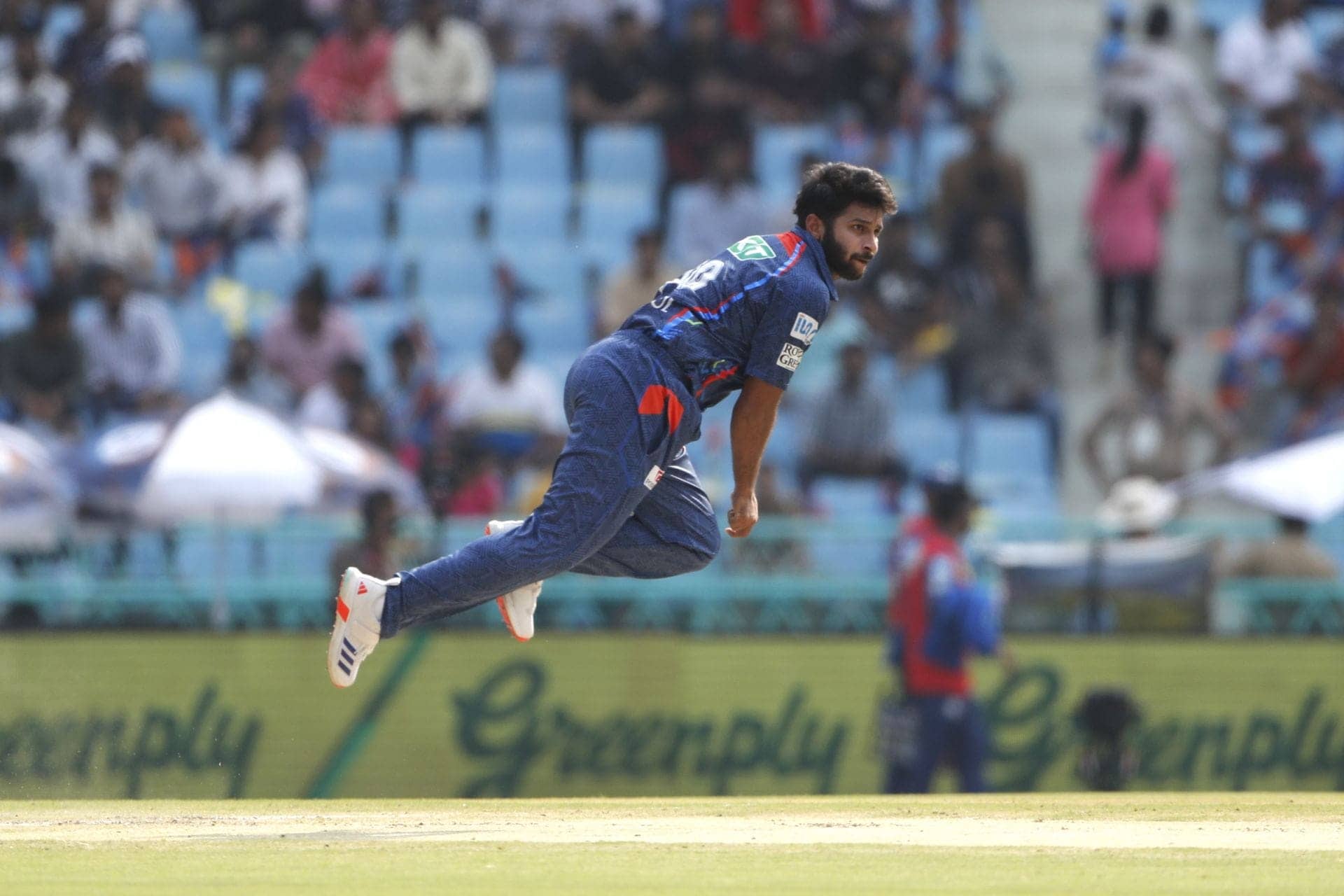 Shardul's Sneaky Delivery Leaves Shreyas Iyer Flabbergasted