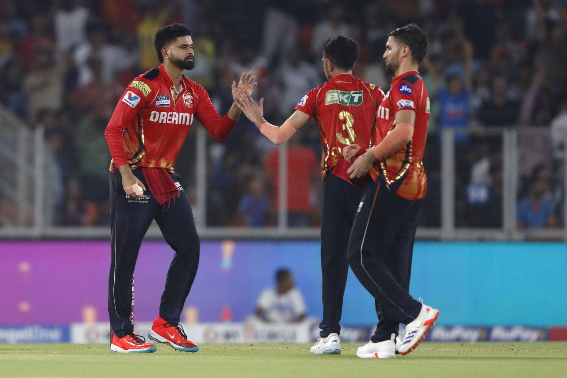 Chahal Dances Rohit Sharma Out with a Smooth Delivery