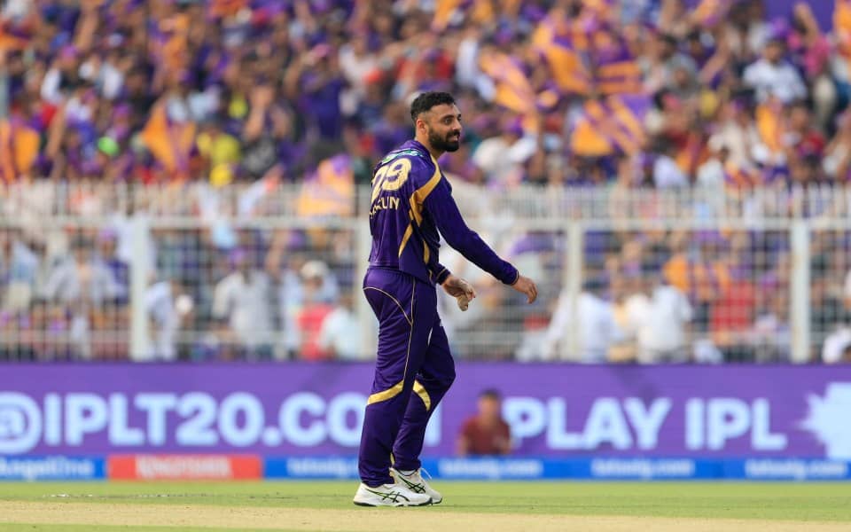 KKR in Hot Water for Letting Injured Varun Play