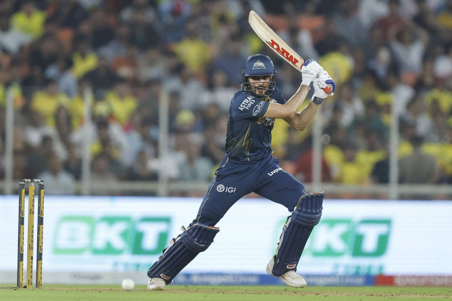 Shubman Gill's 23-Ball Fifty Shines in Titans vs CSK Match