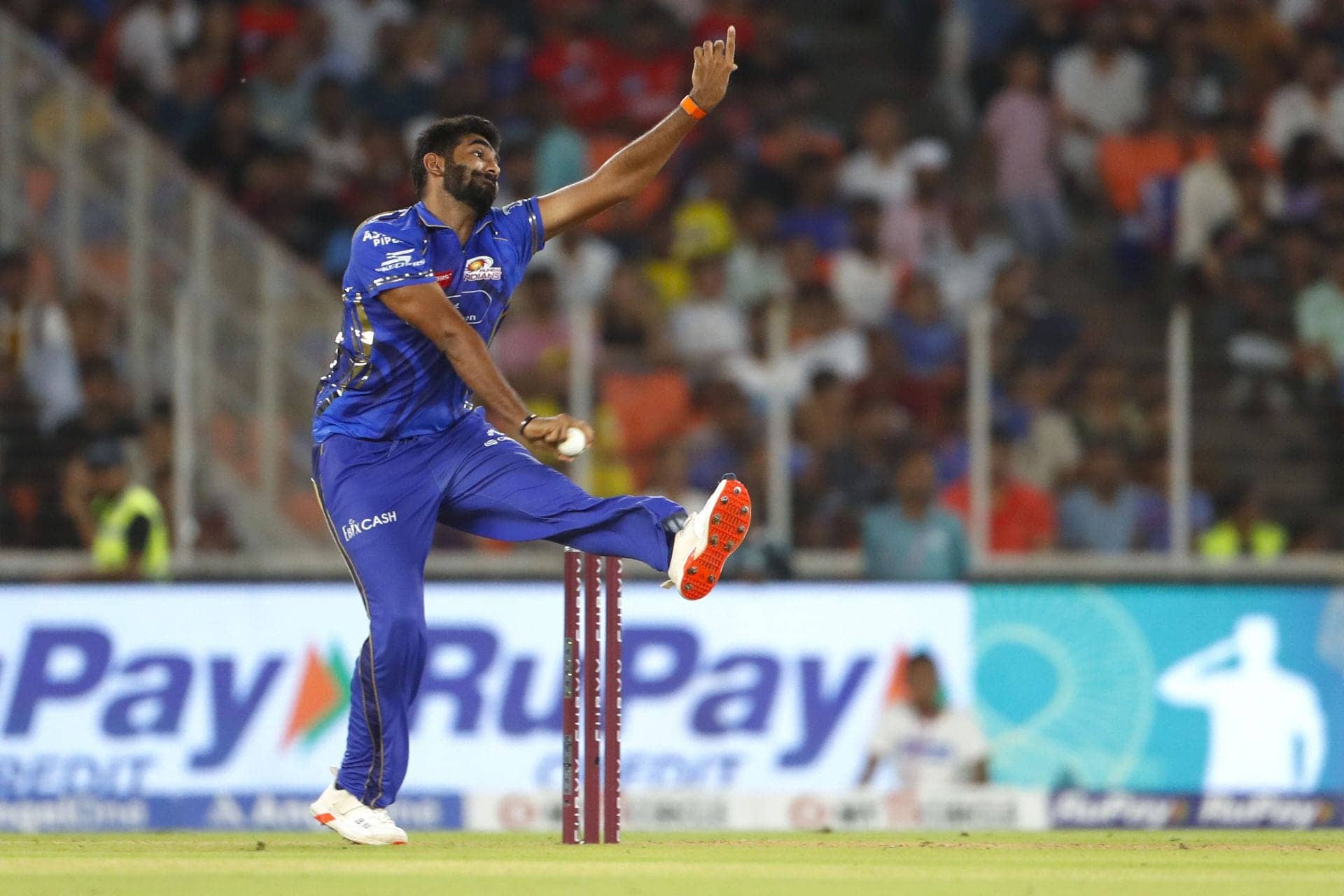 Ashwin Calls Out Bumrah's Wild IPL 2026 Struggles, G