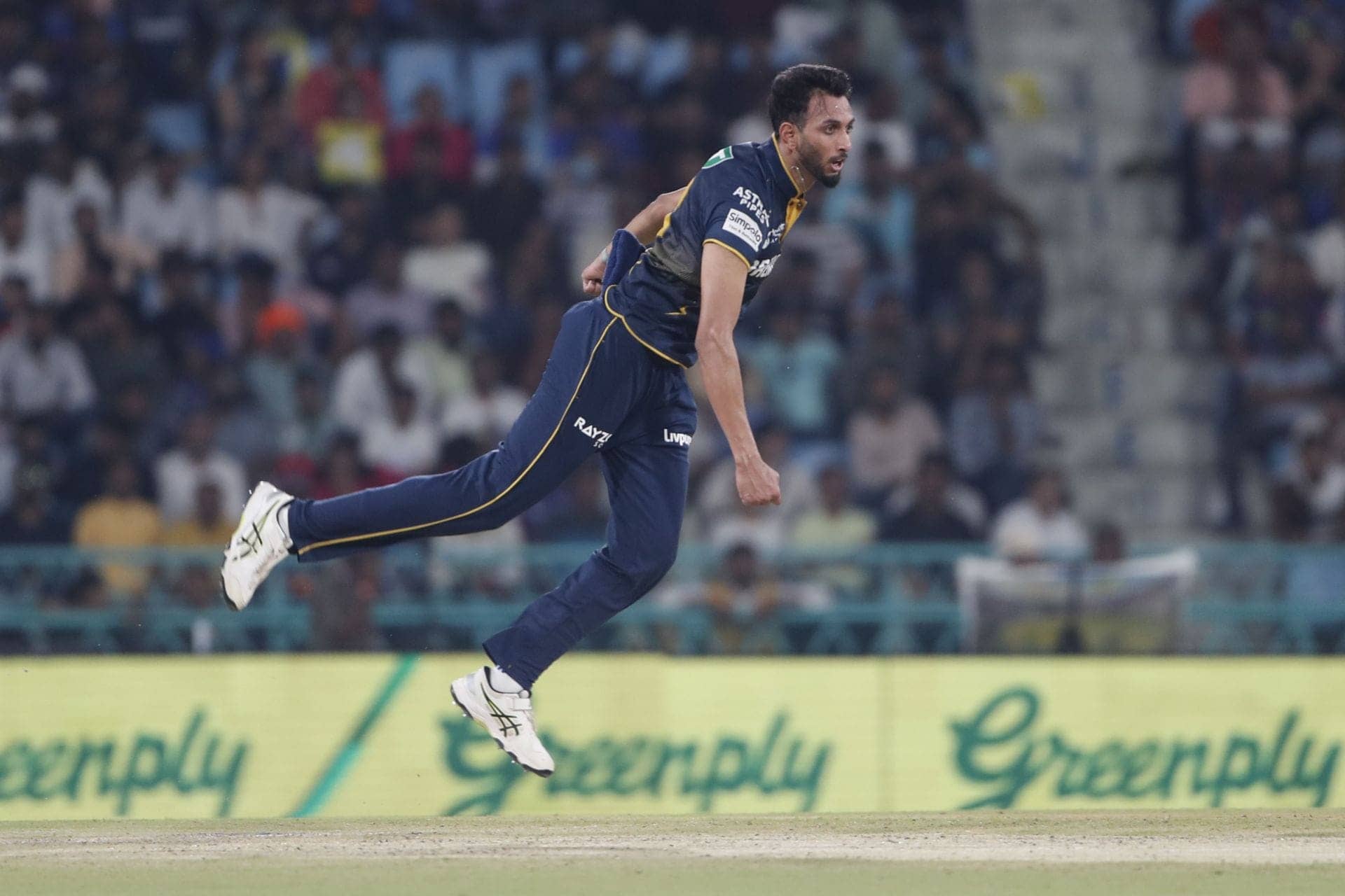 Gujarat Titans Set for IPL Qualifier 1 Showdown vs RCB