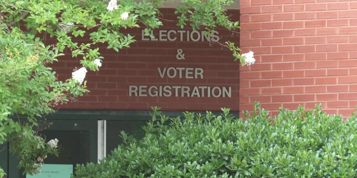 South Carolina Starts Early Voting with Redistricting Buzz