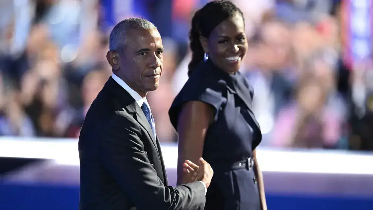 Report Alleges Michelle Obama 'Fed Up' With Barack Obama Over Public Life Prioritization