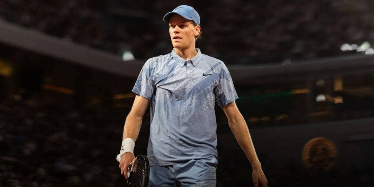 Sinner's French Open Match Sparks Fan Fury Over Timing Drama