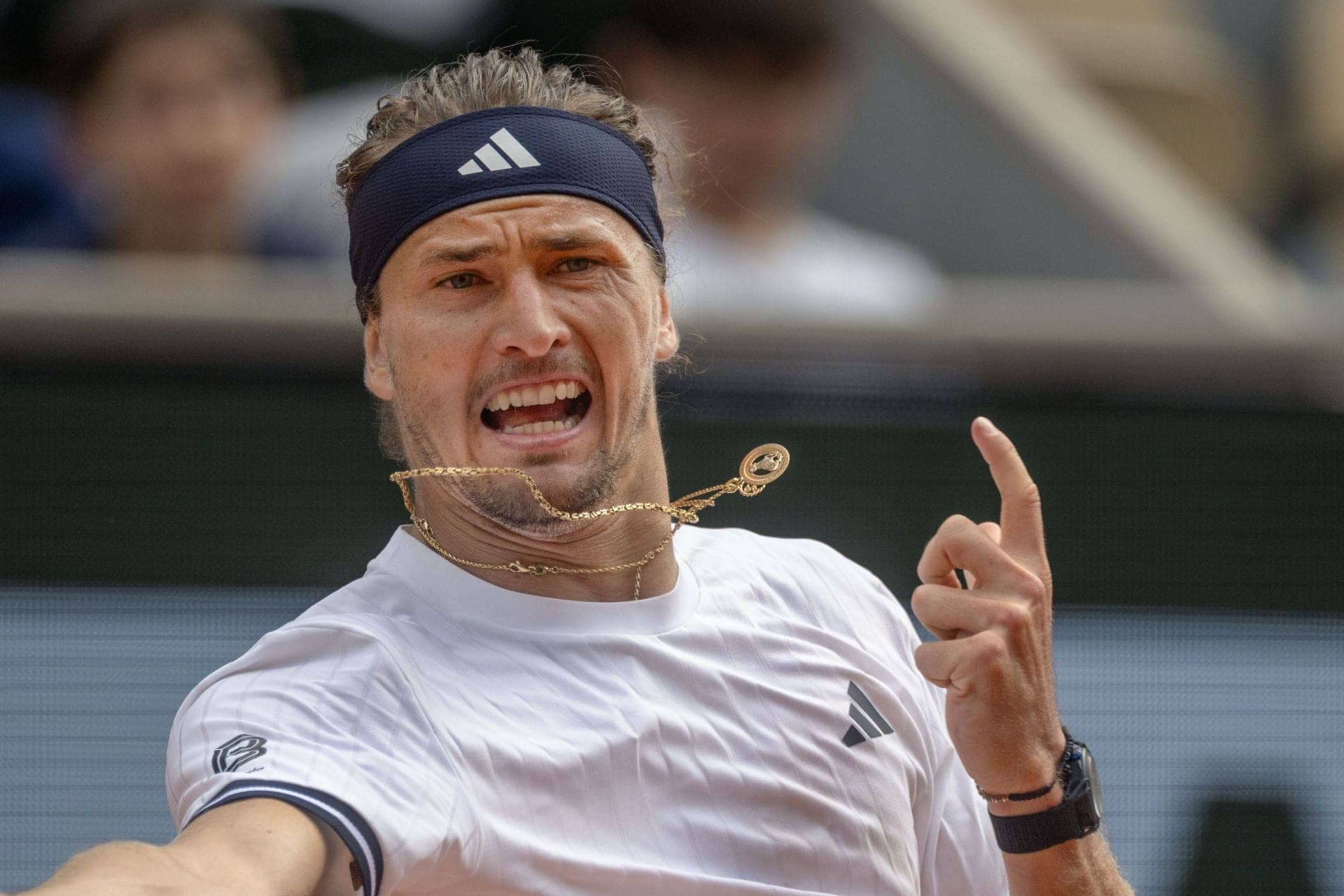 Salma Hayek's Zverev Pic Sparks Social Media Meltdown