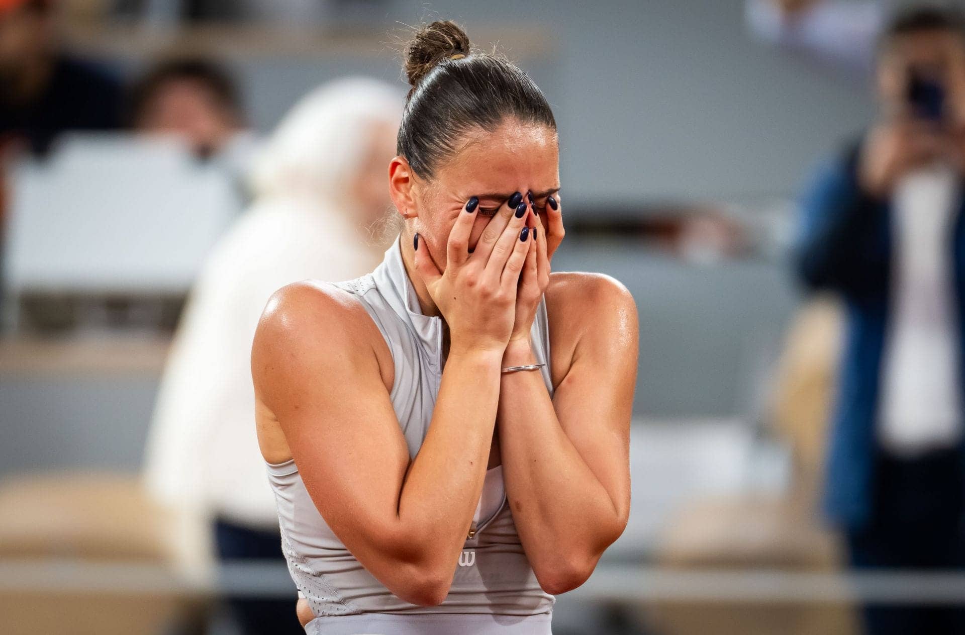 Marta Kostyuk Takes a Stand in French Open Showdown