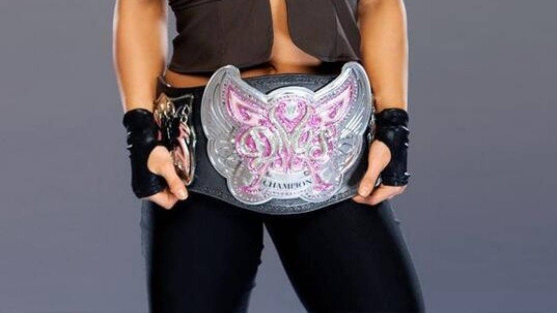 Kaitlyn Teases WWE Comeback After 8-Year Hiatus