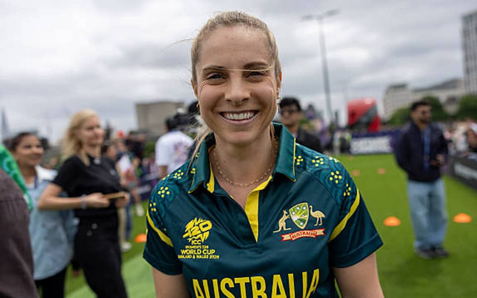 Sophie Molineux Gears Up Team for T20 World Cup Showdown
