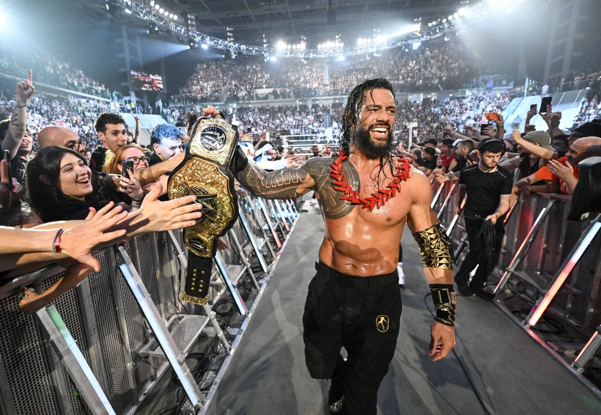 Roman Reigns Pulls a No-Show but Teases Big Fanatics Fest Reveal