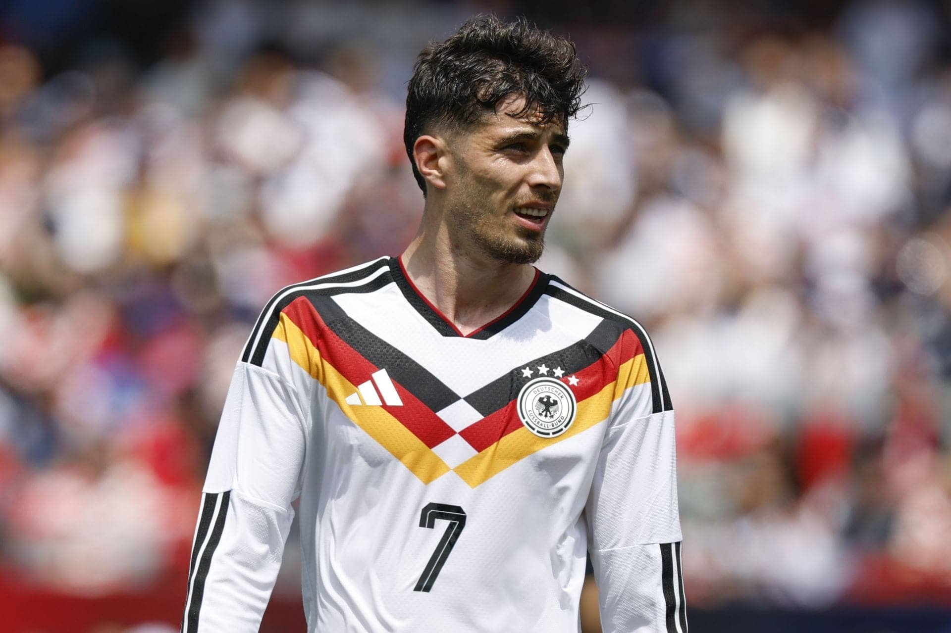 Kai Havertz's Witty Response to Chelsea Fan During Training