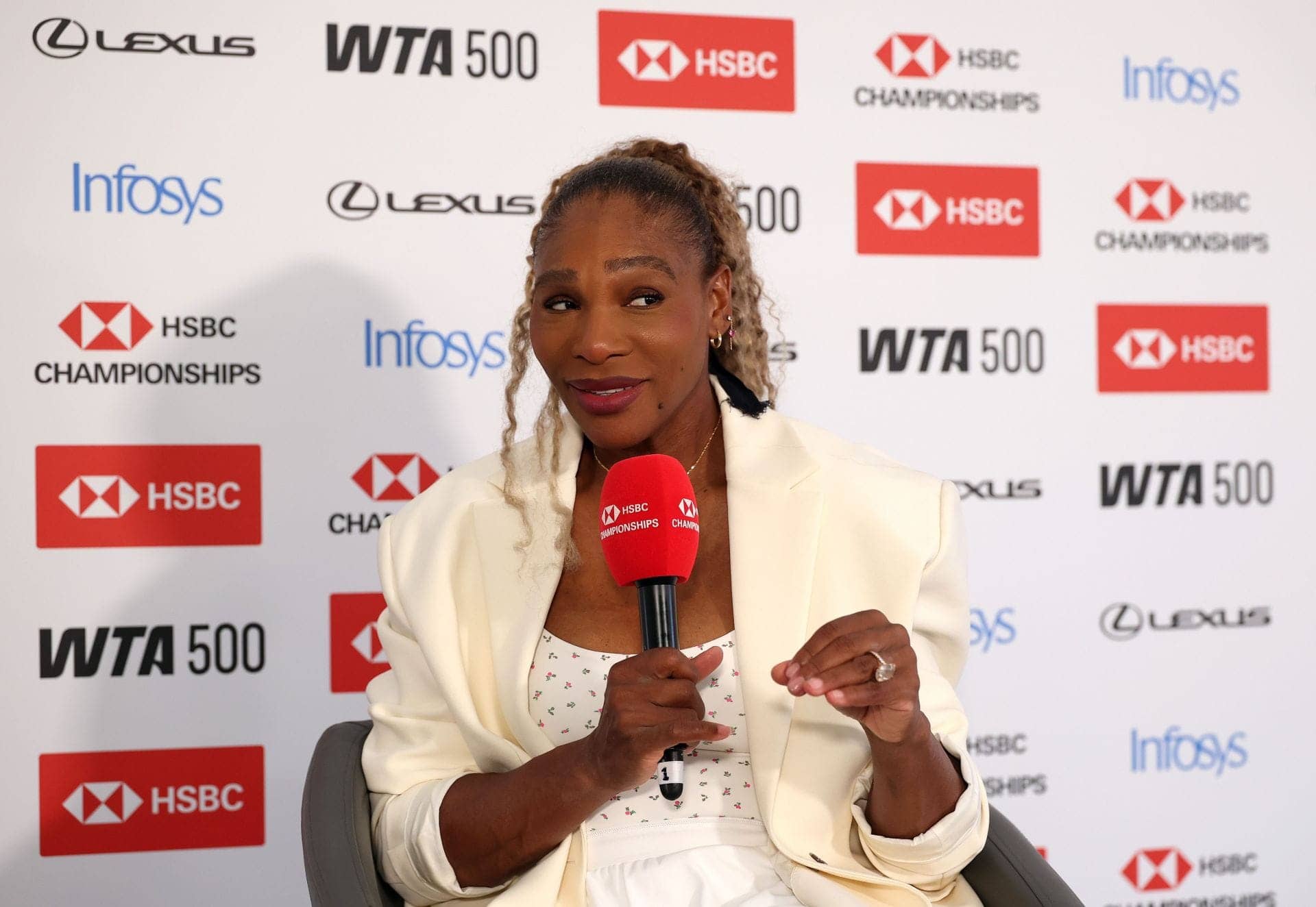 Serena Williams Ka Queen's Club Mein Majedaar Comeback