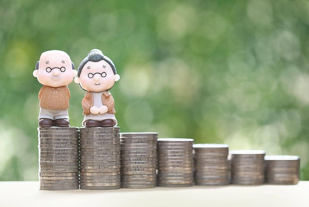 Retirement Planning: Start Early or Be an Idiot Sandwich