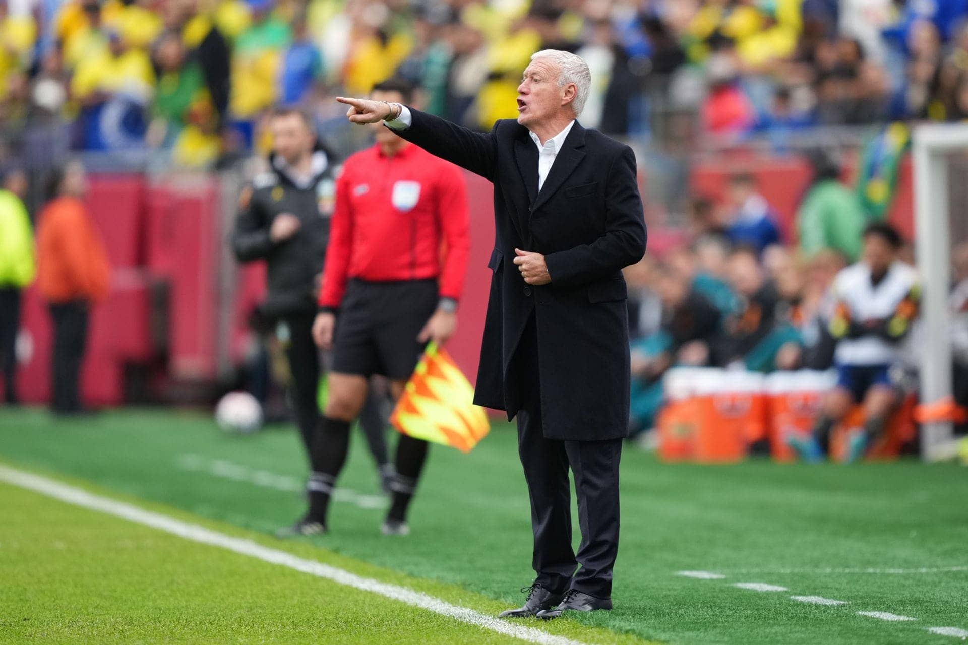 France Wins Friendly but Faces Kounde Injury Ahead of World Cup