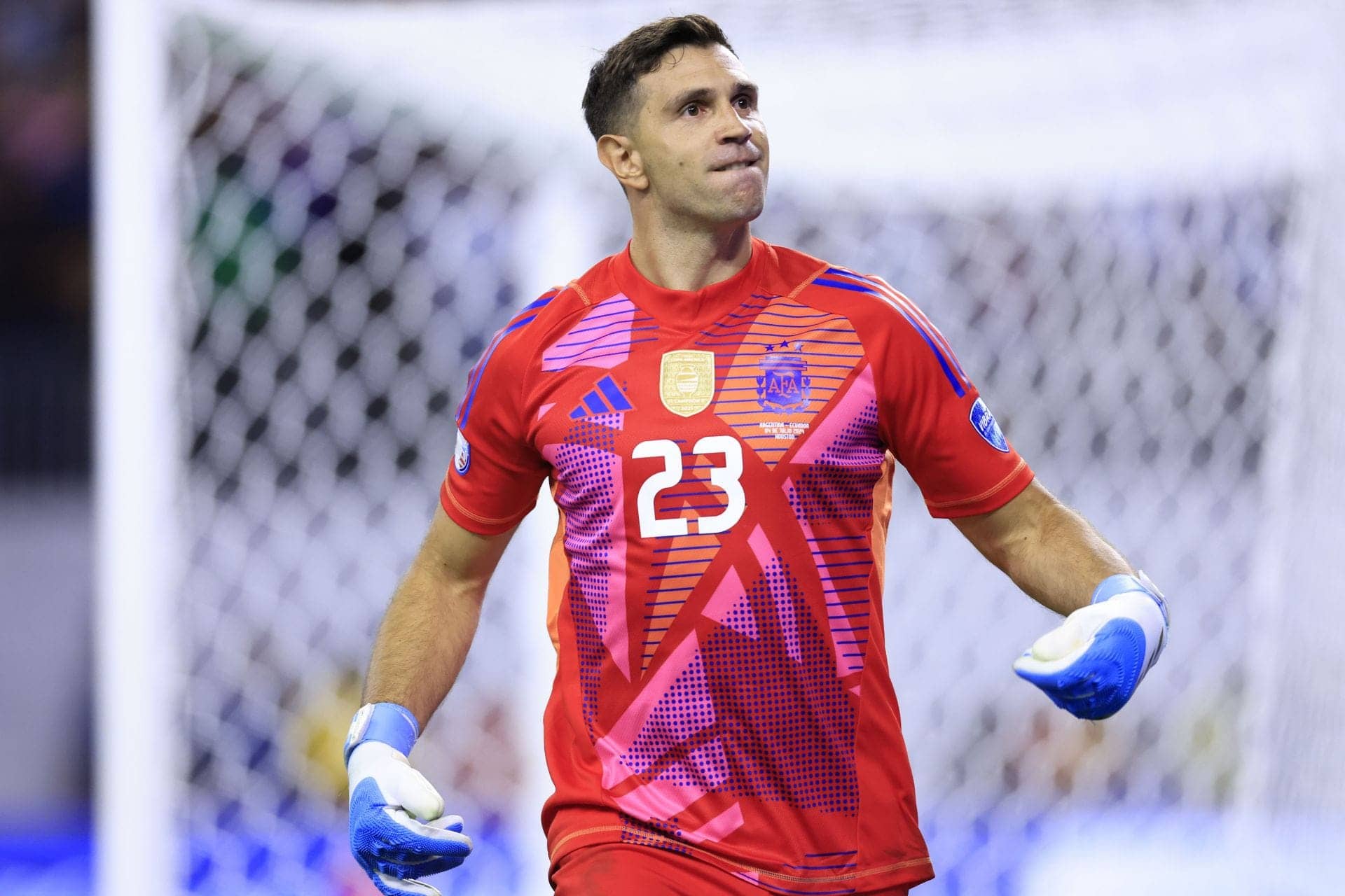 Argentina Ki Goalkeeper Ki Jhalak: Martínez Fit Ho Gaya!