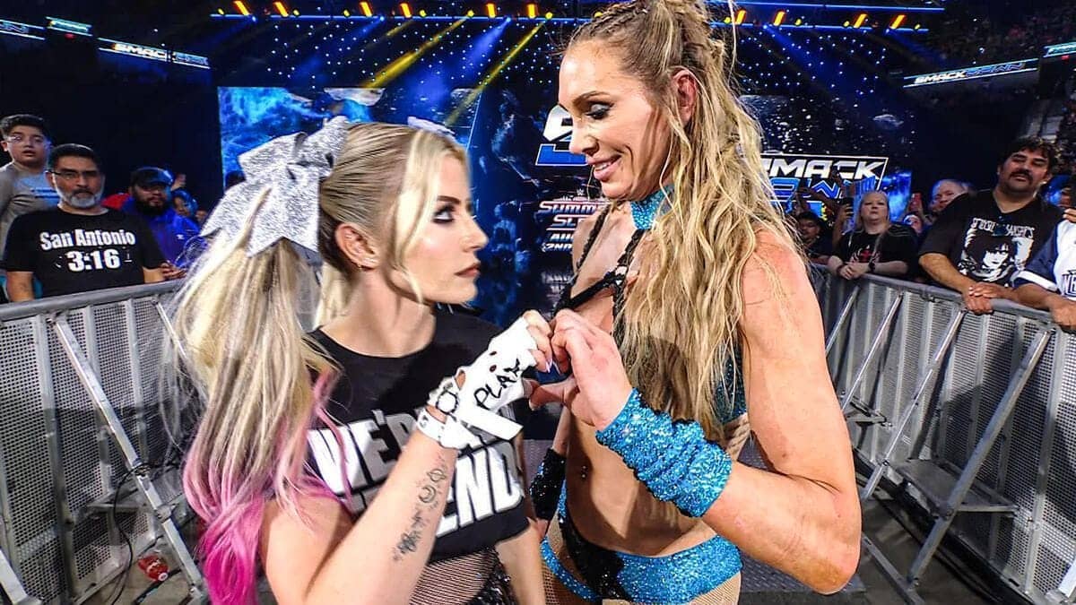 Charlotte Flair Ki Dosti Se Kya Banegi Nayi Tag Team?