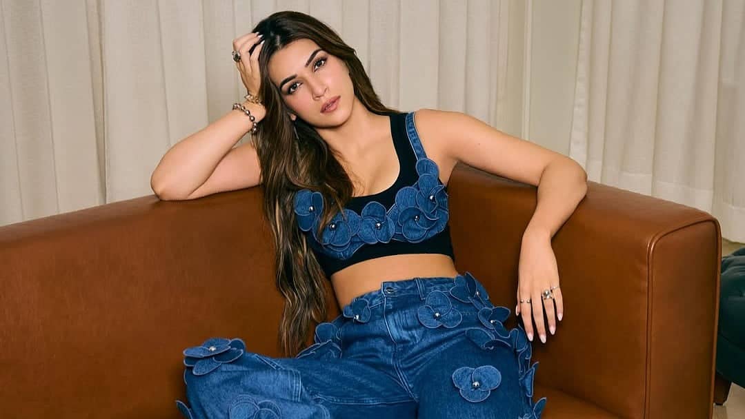 Kriti Sanon Ne Beche Chaar Apartments, Kamaa Liye ₹8.9 Crore