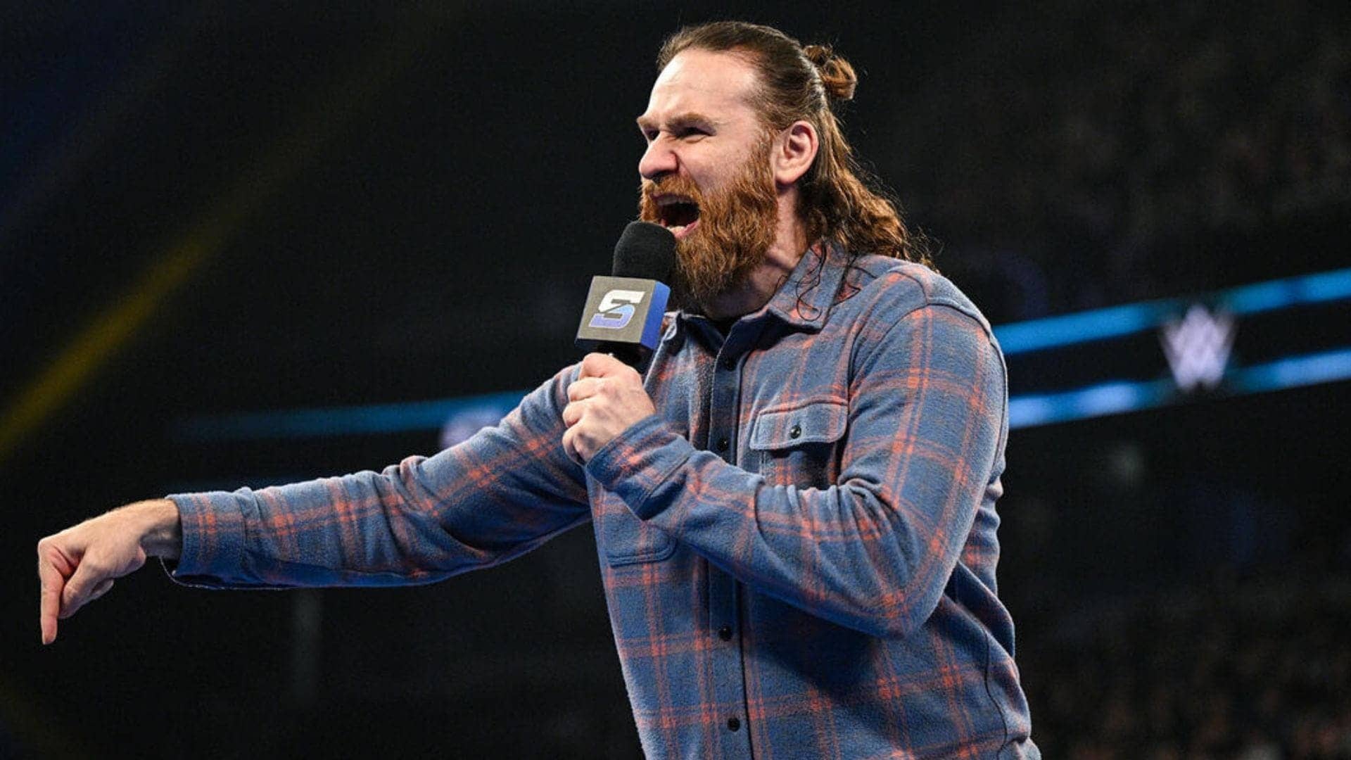 WWE Gives Sami Zayn a Fun Shout-Out Before SmackDown