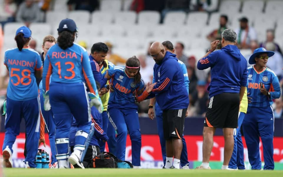 Shreyanka Patil's Stretcher Exit Can't Stop India Women