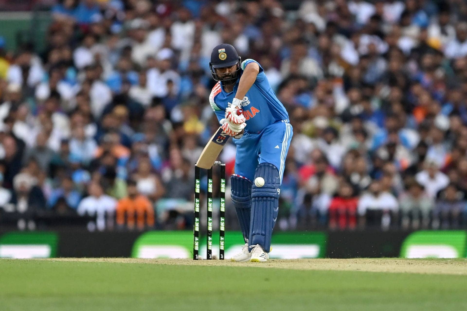 Wasim Jaffer Gives Rohit Sharma Batting Tips in ODIs