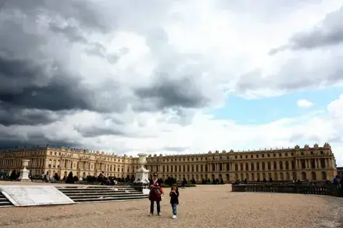 Trump's Fancy Dinner at Versailles: A New Era for Relations