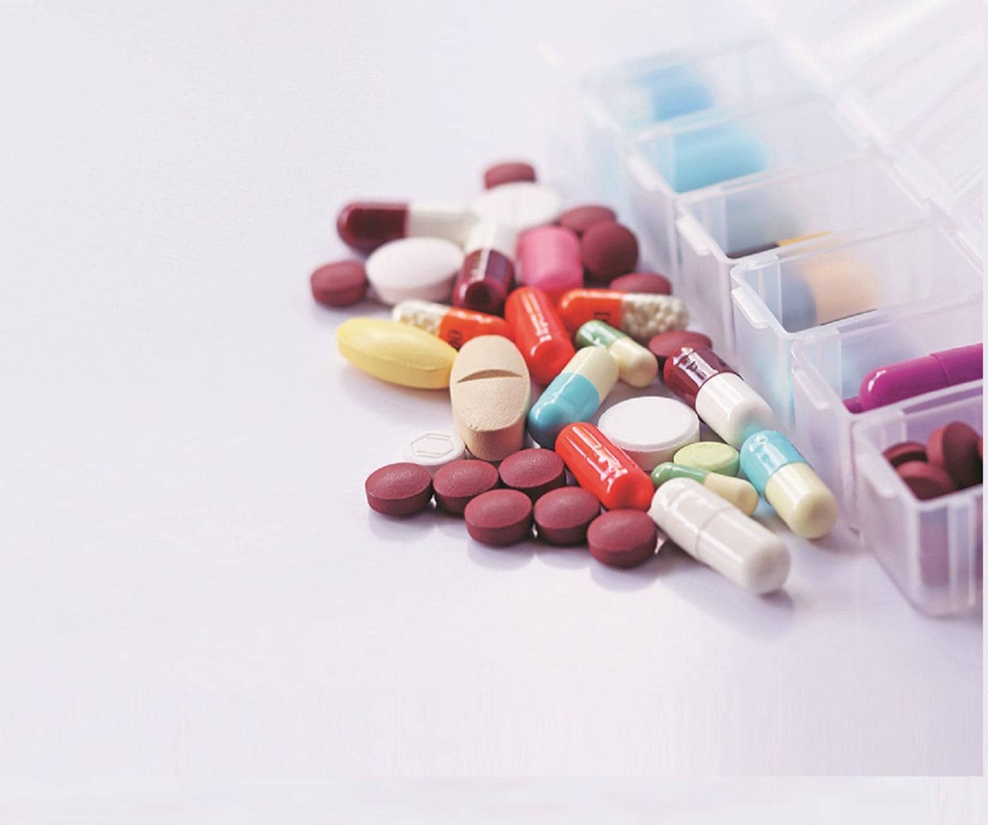 Government Ne 16 Fixed Drug Combinations Ban Kiya Hai