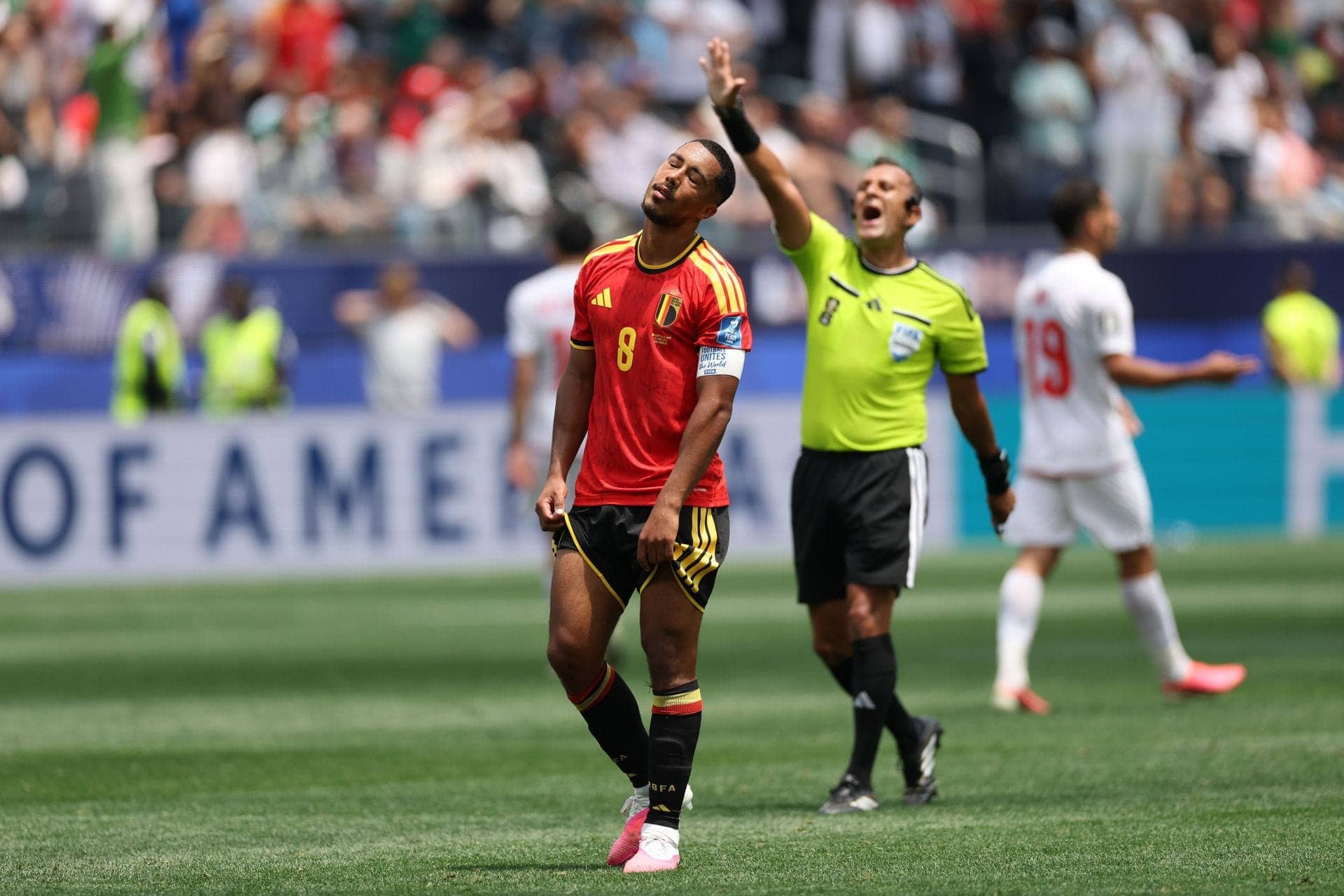 Belgium vs Iran: A Goalless Draw Leaves Red Devils in Trouble